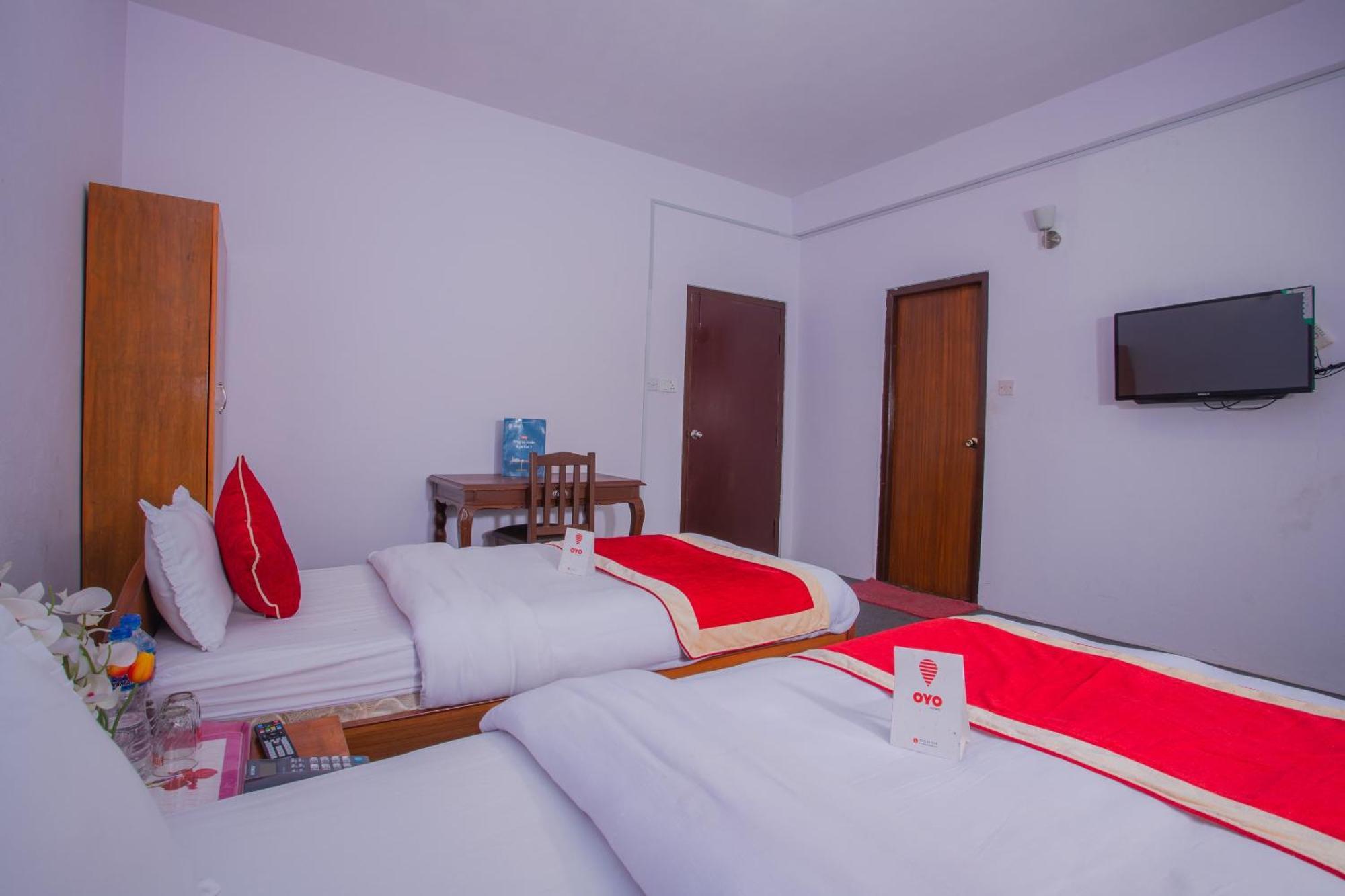 Oyo 135 Lost Garden Apartment And Guest House Κατμαντού Εξωτερικό φωτογραφία