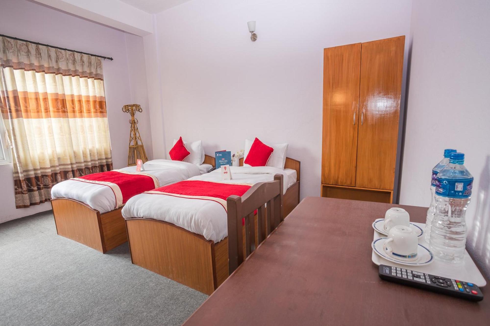 Oyo 135 Lost Garden Apartment And Guest House Κατμαντού Εξωτερικό φωτογραφία