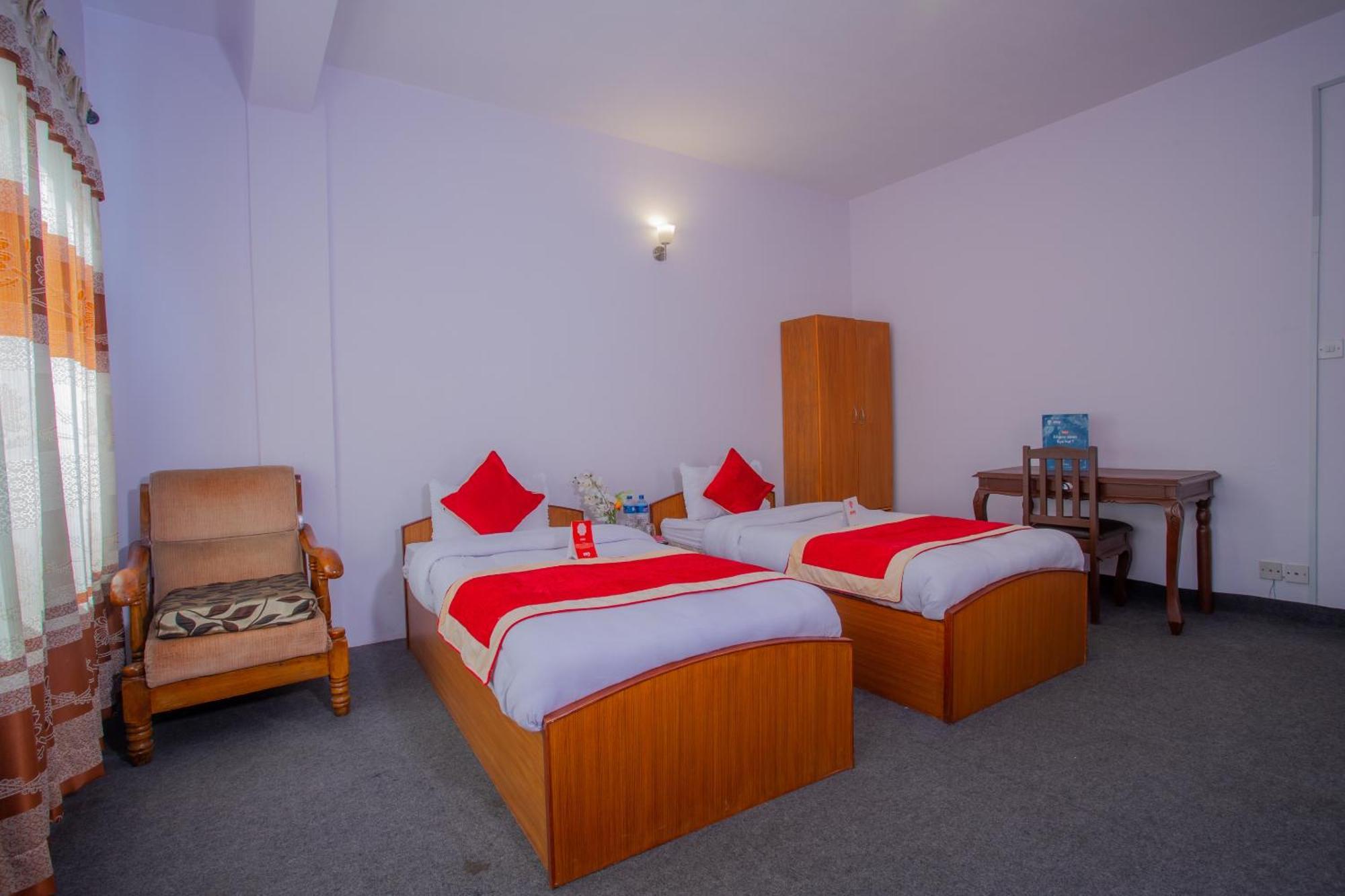 Oyo 135 Lost Garden Apartment And Guest House Κατμαντού Εξωτερικό φωτογραφία
