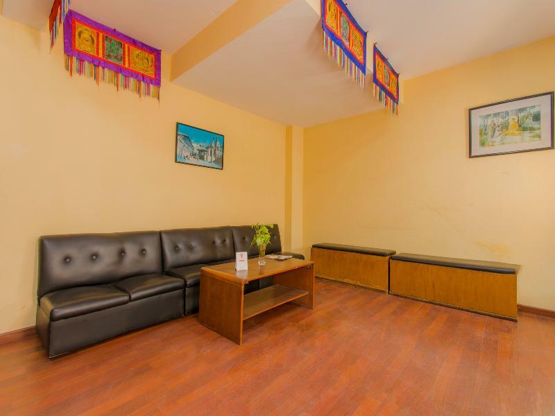 Oyo 135 Lost Garden Apartment And Guest House Κατμαντού Εξωτερικό φωτογραφία